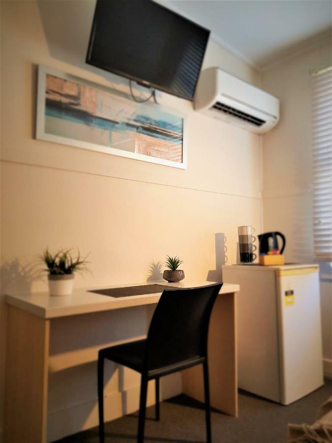 Railway Hotel Bundaberg Dış mekan fotoğraf